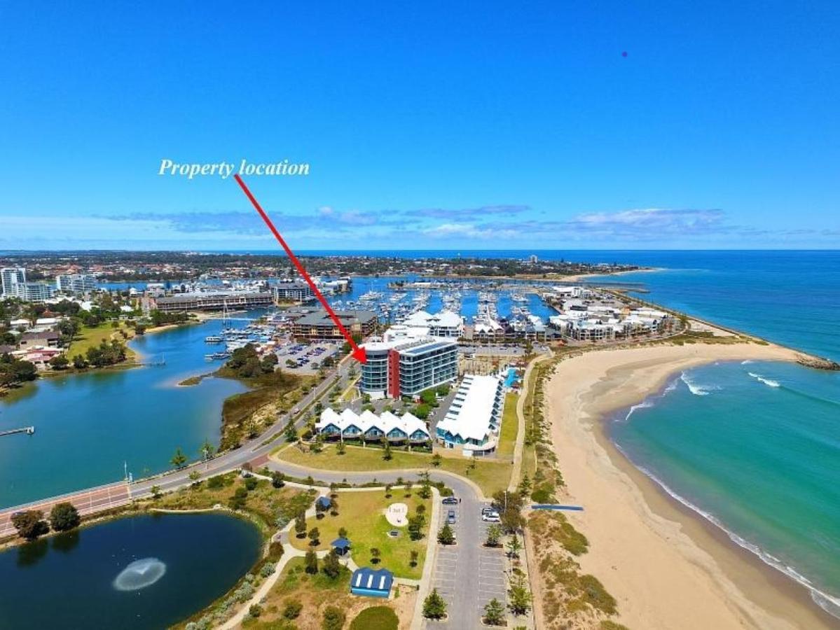A 406 Fantastic Ocean Beach And Marina View Apt - Mandurah Esterno foto